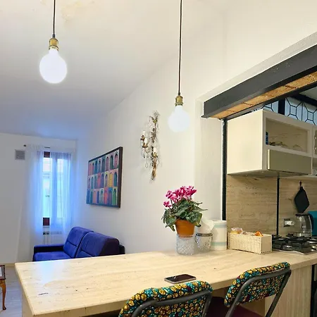 Appartement Lovely In Via Della Scala, Trastevere